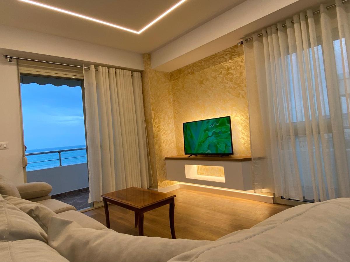The Blue Pearl Apartment 2 Durrës Eksteriør bilde